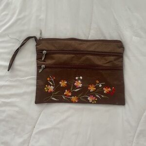 Vintage Floral Embroidered Hip Wristlet Wallet Bag Hipster Artsy Hippie Purse